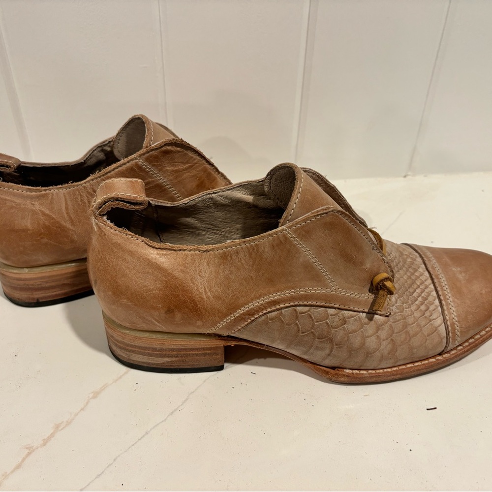 Gorgeous Freebird Mabel Oxford Shoes